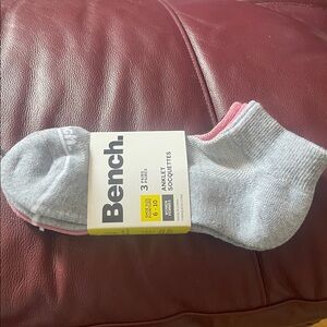 Bench Ankle Socks, Pink, Gray, and Black.